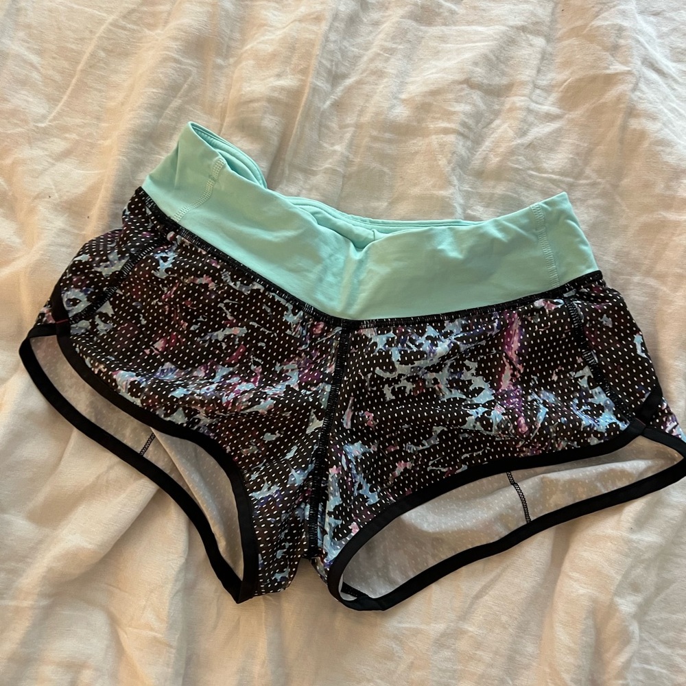 Lululemon speed up lined shorts 2.5”